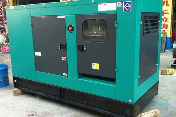 云岩如何检查机油的使用时间？