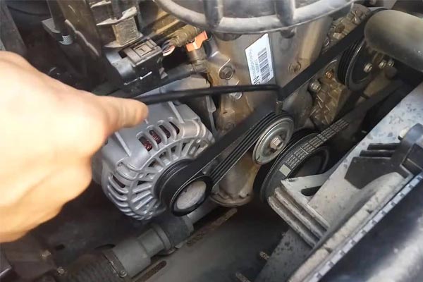 云岩转速传感器的工作原理是什么？