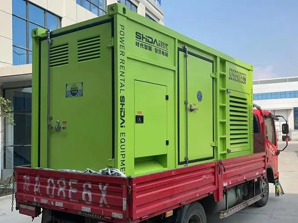 云岩更换水冷式机油散热器的密封件时，如何选择合适的密封胶？